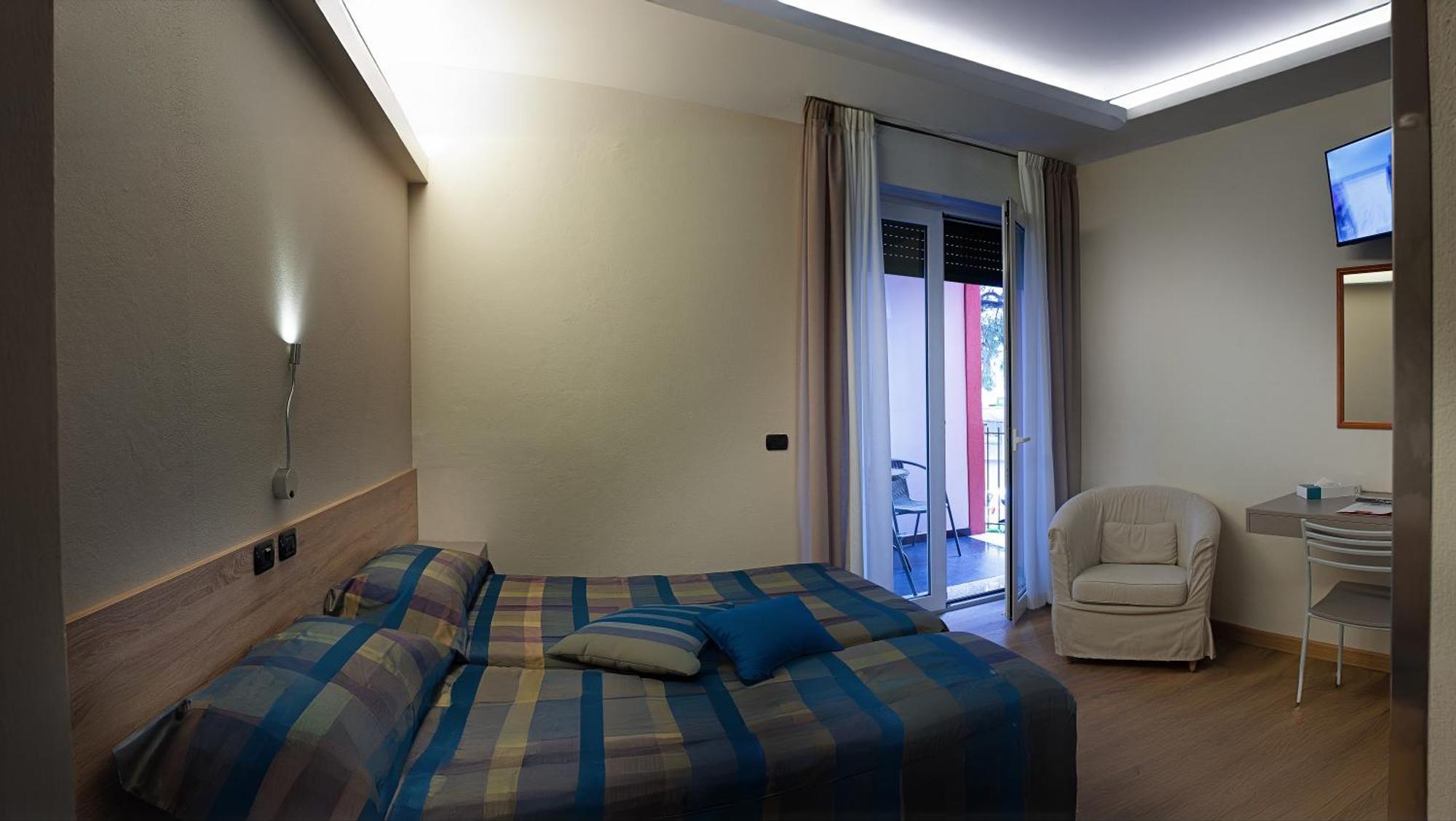 Hotel Savoia Lignano Sabbiadoro Extérieur photo
