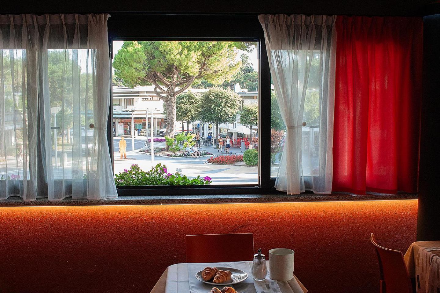 Hotel Savoia Lignano Sabbiadoro Extérieur photo