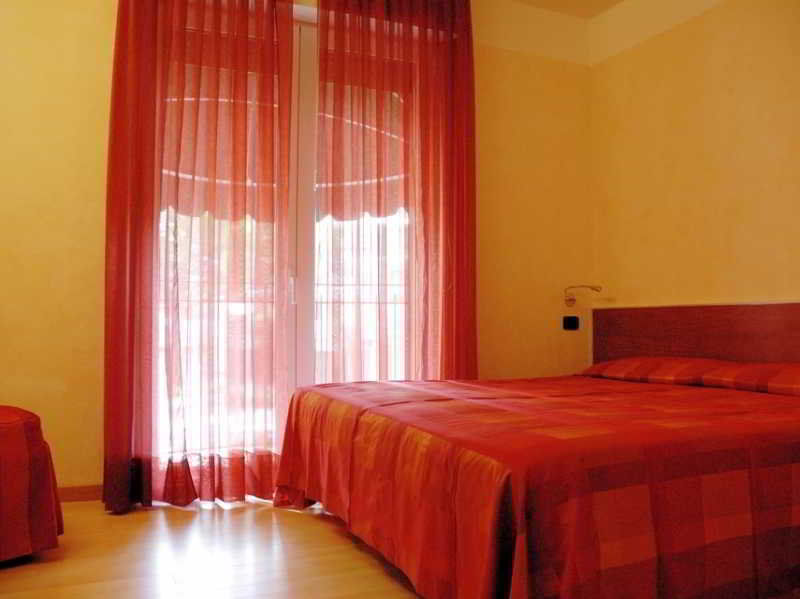 Hotel Savoia Lignano Sabbiadoro Extérieur photo
